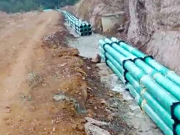 玻璃鋼夾砂管道